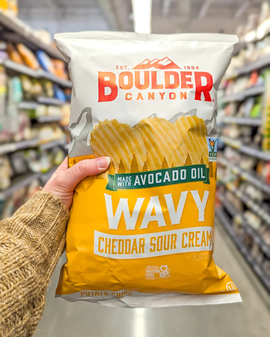 Boulder Canyon Wavy Cheddar Sour Cream Potato Chips - Image 5