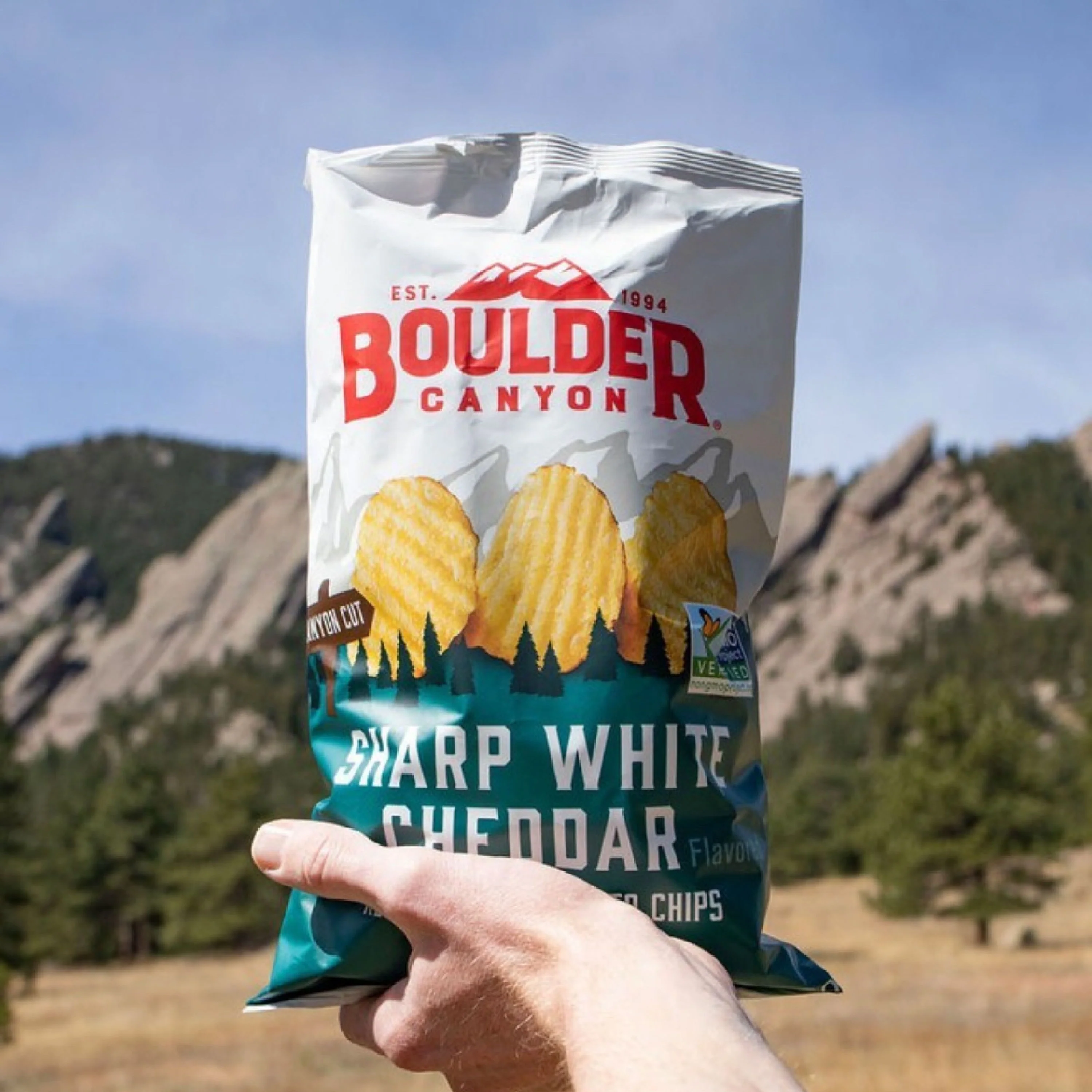 Boulder Canyon Kettle Potato Chips Canyon Cut Sharp White Cheddar 6 oz - Image 3