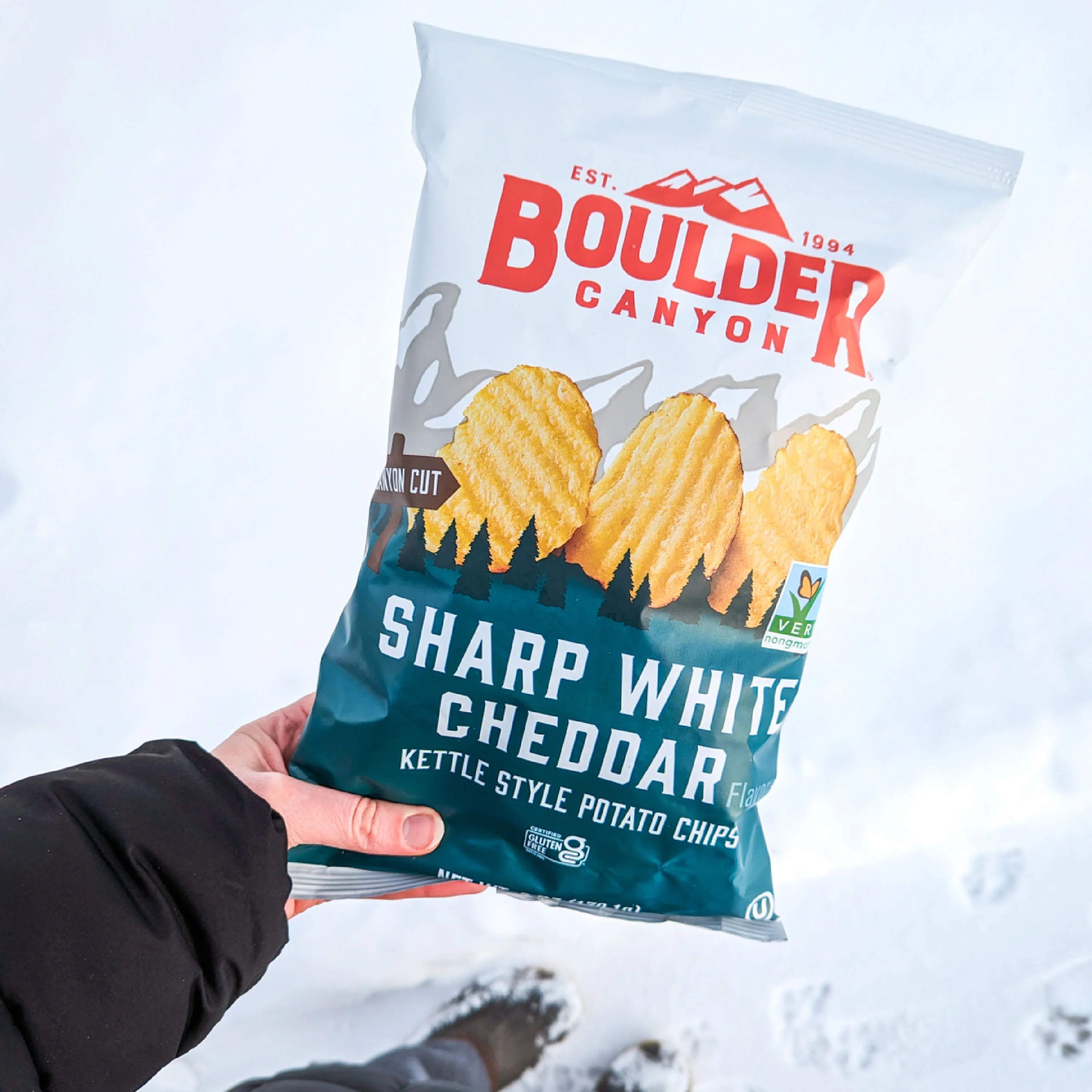 Boulder Canyon Kettle Potato Chips Canyon Cut Sharp White Cheddar 6 oz - Image 4