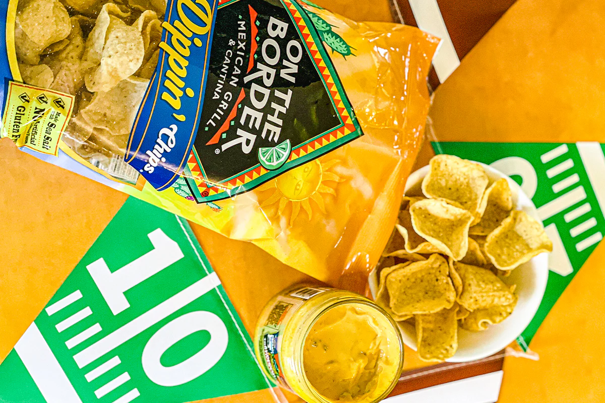 On The Border Tortilla Chips Fiesta Dippin' Chips 8 oz - Image 4