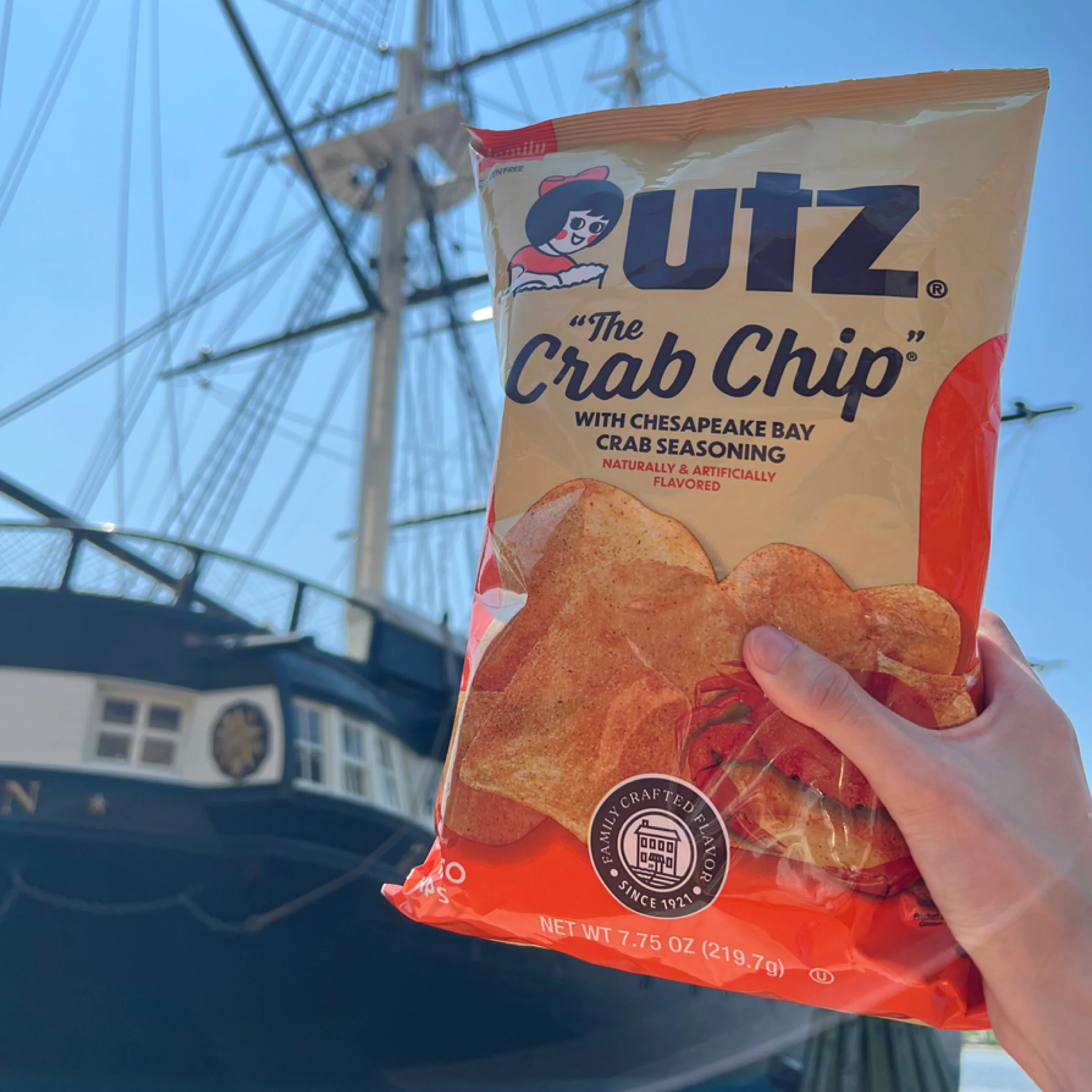 Utz "The Crab Chip" Potato Chips - Image 4