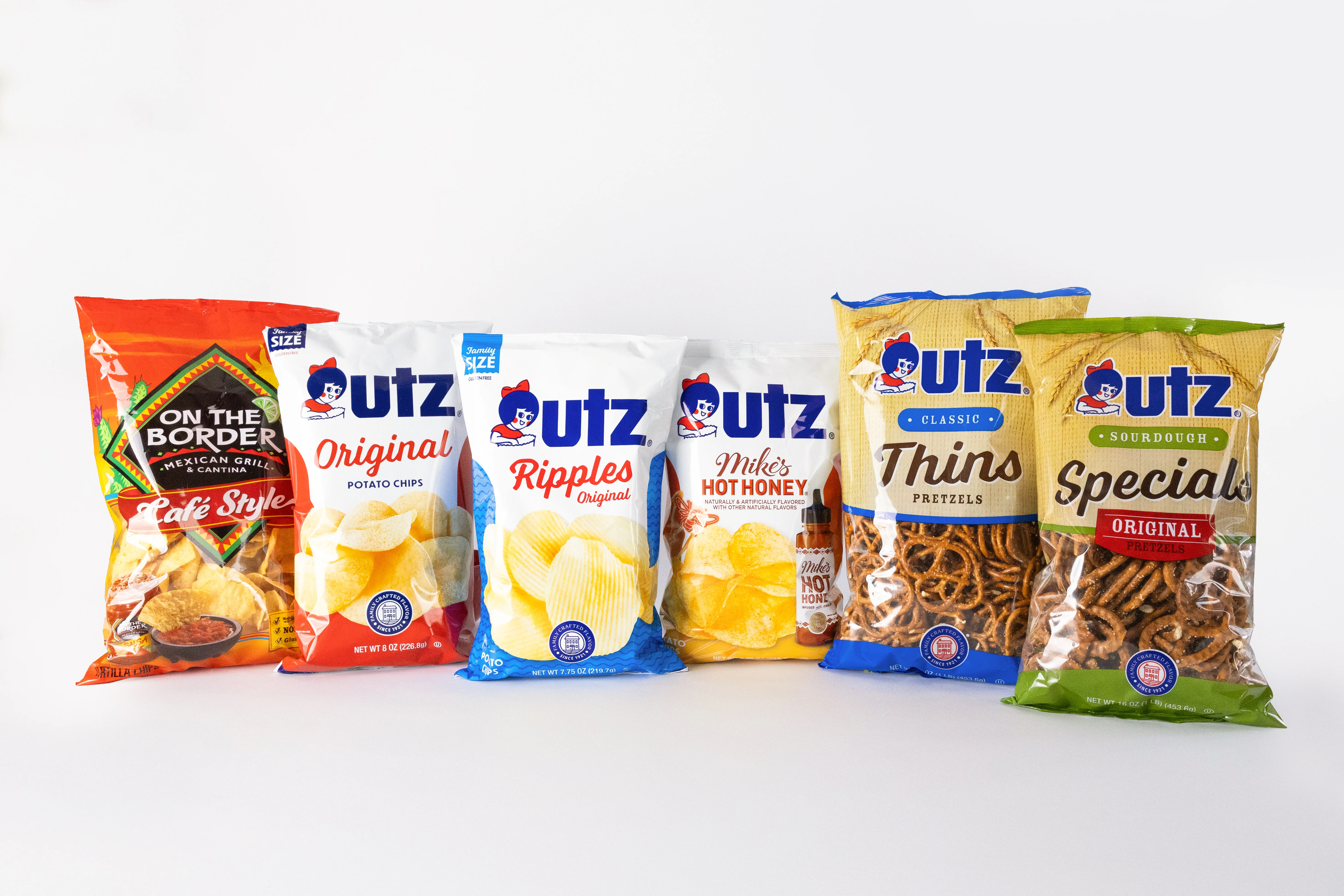 Munch & Mingle Special: Chips & Pretzels - Image 3