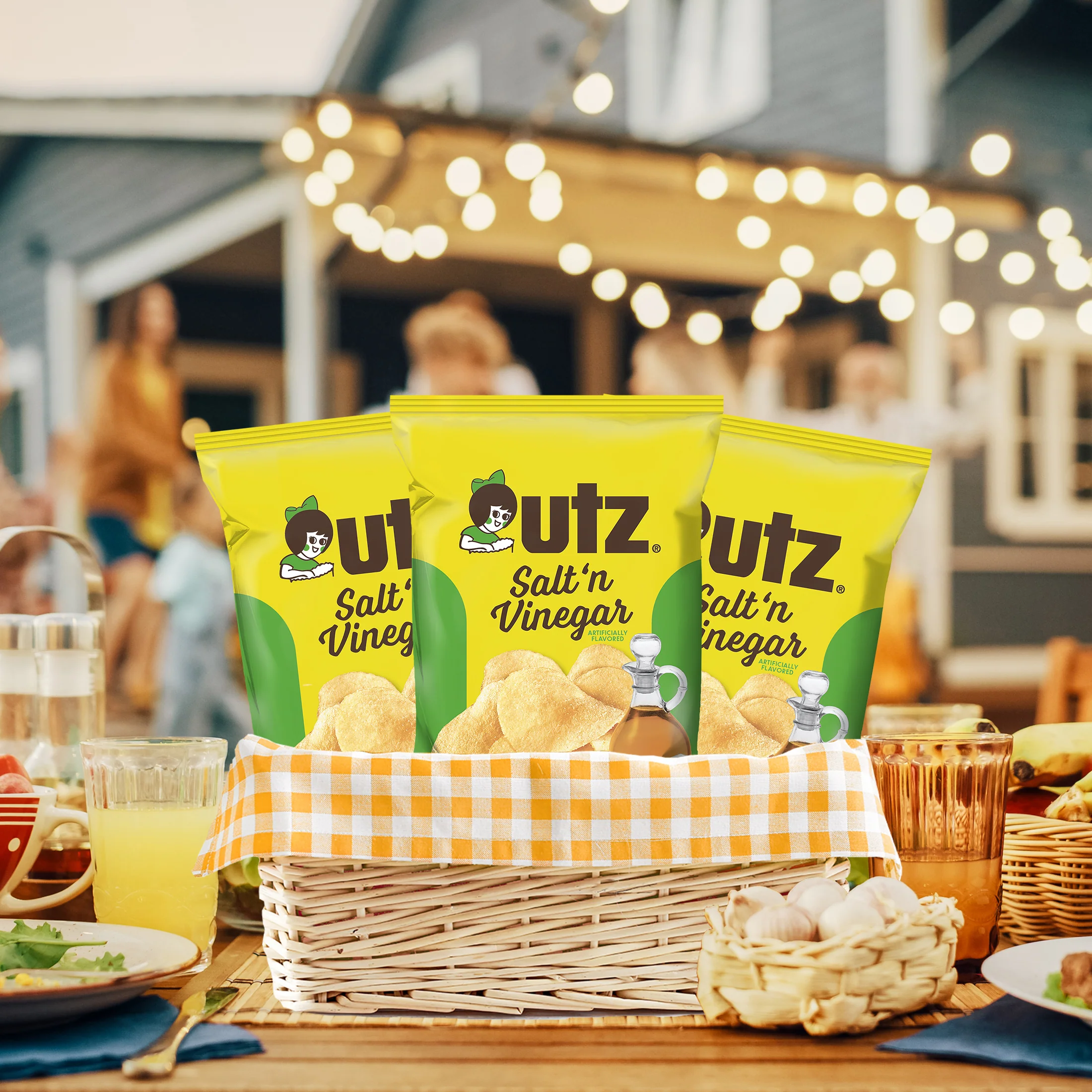 Utz Salt & Vinegar Potato Chips - Image 9