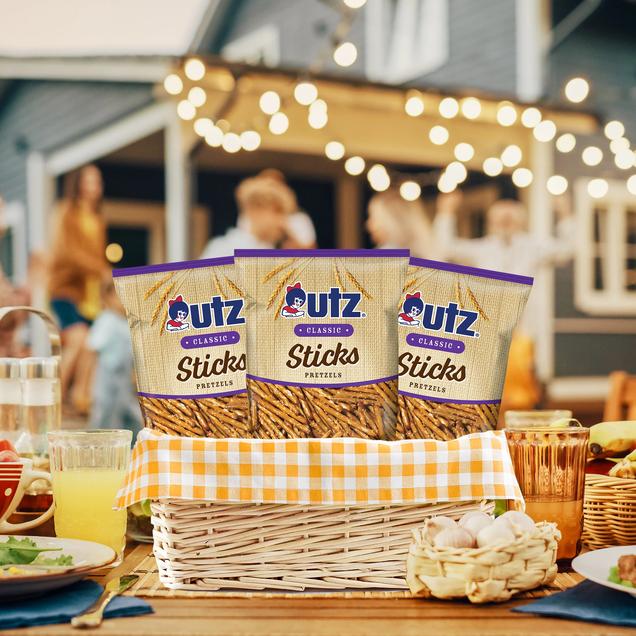 Utz Classic Pretzel Sticks - Image 7